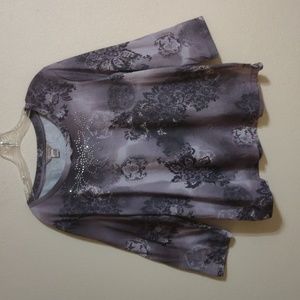 3 × $8 🤑❤️🤗 Gray Long Sleeve Tee XL